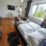 Pod Wieza *
