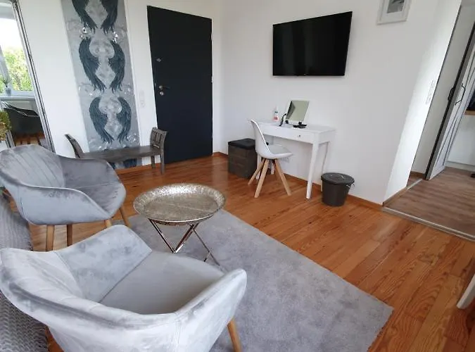 Апартаменты Pod Wieza Згожелец